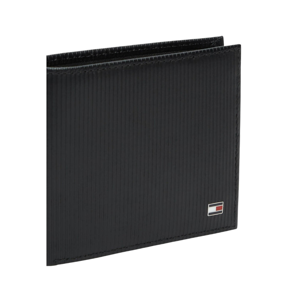 Tommy Hilfiger Men's Wallets