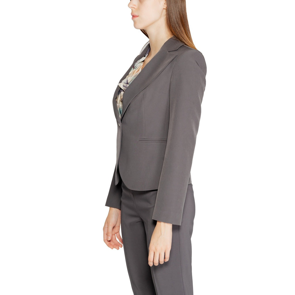 Renaissance Women's Jacket