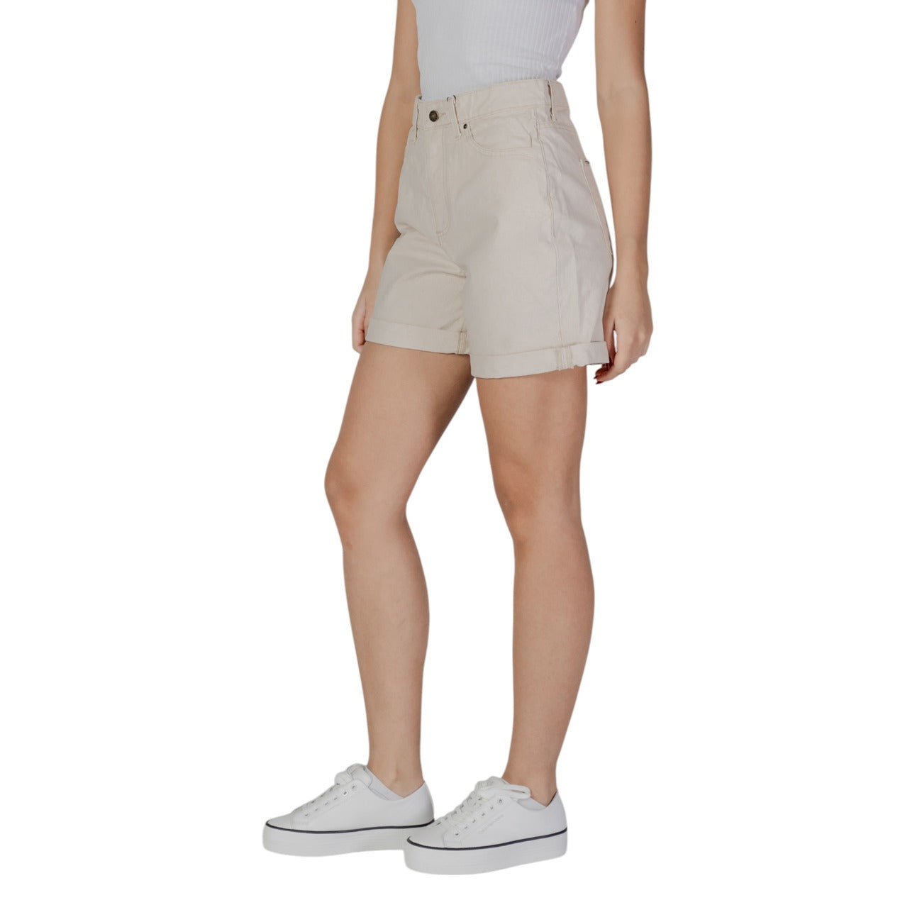 B.young Short Femme