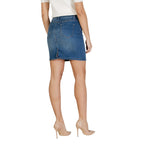 Morgan De Toi Gonna Donna
